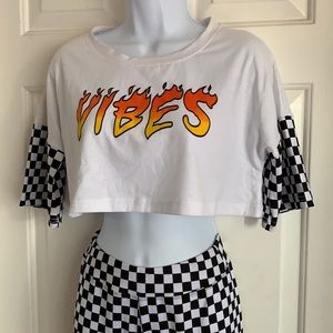 Vibes crop top